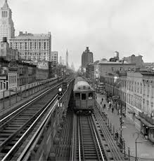 September 1942 New York Looking North From The Ninth Street Station On The Third Avenue Elevated Railway As A Train Leav New York Subway Nyc Subway New York