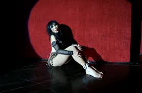 Obra de teatro,lyn may,lyn may obras de teatro,lyn may enseña cuerpo,lyn may semidesnuda,andres garcia,sasha. Maribel Guardia Es Opacada Por Cuerazo De Lyn May