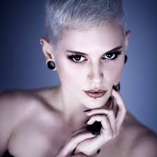 Jamie Renée (@weirdosphere) • Threads, Say more