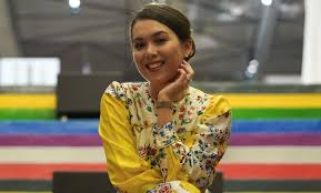 Ummi nazeera dan siti saleha, anggun di majlis resepsi selepas selamat diijabkabulkan pada pada 23 julai lalu, pelakon ummi nazeera dan dr. Penat Jadi Pelakon Siti Saleha Utusan Digital