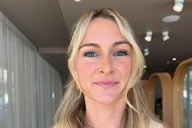 Victoria Rasmussen's Instagram, Twitter & Facebook