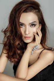 Ái Phương mách chị em chiêu đối phó với kẻ biến thái