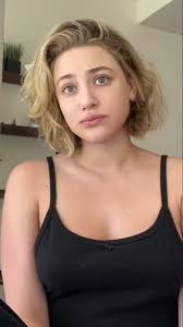 Self awareness in romantic relationships and personal growth