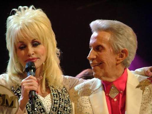 Dolly Parton - Dollymania: The Online Dolly Parton Newsmagazine. Your  premier resource for Dolly Parton news and information. The only  regularly-updated Dolly Parton website available.