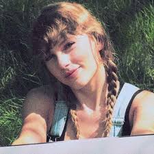 Mayra Tavarez Aristy (mayratavarezari)