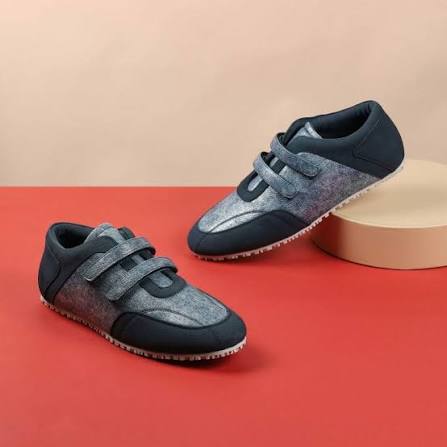Turbo Walk Women's Sneaker