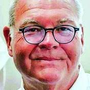 Larry Mounts's Instagram, Twitter & Facebook