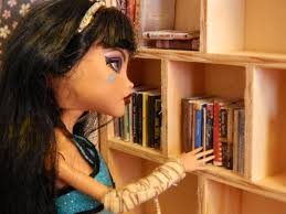 4 vous voulez créer une maison de barbie mais vous ne savez pas par quel. Fabriquer Livres Miniatures Pour Poupees Barbie Monster High Pullip