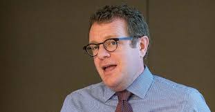 Frank Rosch's Instagram, Twitter & Facebook