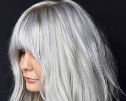 Image de Long Grey Hair with Textured Layers