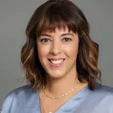 Lisa Markley's Instagram, Twitter & Facebook