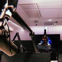 In 1985 kregen de publieke stations een nieuwe naam en identiteit, waarbij radio 1 de. Npo Radio 1 Media Park