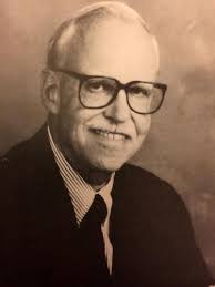 Durrett, 85, delighted in close valley friendships