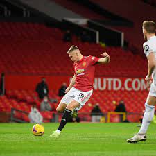 Meski tertinggal, leeds terus berusaha. Manchester United 6 2 Leeds United Highlights And Reaction As Mctominay And Fernandes Hit Braces Manchester Evening News