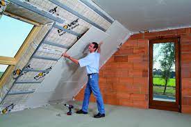 Zuerst wird die beplankung befestigt je höher die tragkraft sein soll desto enger werden die planken gesetzt. Zusatzlichen Wohnraum Durch Den Dachausbau Schaffen