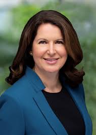 Brooke Adler's Instagram, Twitter & Facebook