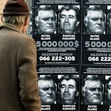 Радован караџић, pronounced râdoʋaːn kâradʒitɕ; Erfolglose Suche Nach Serbengeneral Mladic Auf Fabrikgelande Politik