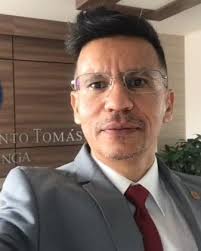 Desde la Facultad de Derecho, felicitamos a nuestro Docente Tomasino, Dairo Efraín  Castro Flórez, por su nombramiento como Conjuez entre el Tribunal  Administrativo de Santander.