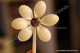 Resultado de imagen de flores reciclaje