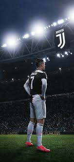 When ronaldo scores he produces his 'siii' celebration. Pin By Junior Aquino On Juve Cristiano Ronaldo Wallpapers Cristiano Ronaldo Juventus Ronaldo Juventus