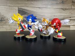 Team Sonic Figurine Set, SSBU Sonic, Tails, Knuckles, & Super Sonic amiibo  figures by NebulaNoob | Download free STL model | Printables.com
