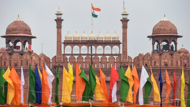'Vande Mataram' to be sung from Red Fort ramparts on Independence Day for first time