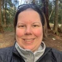 Heather Carrell's Instagram, Twitter & Facebook