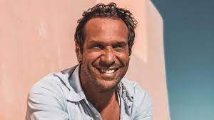 Latest on bahia de feira forward jose carlos pereira dos santos including news, stats, videos, highlights and more on espn. Jose Carlos Pereira Decidiu Mudar De Look E Rapou O Cabelo