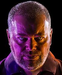 Sinds eind 2017 is van barneveld verder gegaan met target als hoofdsponsor. Raymond V Barneveld Darts Der Extraklasse