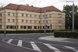 ✔ 13 häuser ✔ 195 wohnungen 195 immobilien sind bei newhome zu wohnungsanzeigen strehlen aktuell online. Dresden Strehlen Fotografie Steffen Lohse