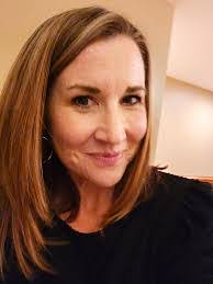 Laura Mccaw's Instagram, Twitter & Facebook