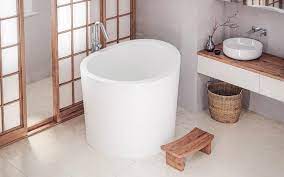 The measurements are for the exterior of the tub. áˆ 10 Small Freestanding Bath Tub Small Soaking Tub Small Soaker Tub