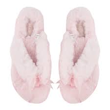 Buy Ugg Women S Fluff Flip Flop Iii Slippers Seashell Pink Amara Ugg fluff yeah slide personal fit all day wear open toe design women's favorite easy slip on design plush sheepskin upper durable rubber outsole elastic strap with ugg graphic soft sheepskin lining and insole heel height: women s fluff flip flop iii slippers seashell pink