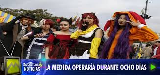 En un principio se había considerado suspender la operación de transmilenio durante el toque de queda a las 8:00 pm. Toque De Queda Para Menores Por Halloween En Bogota