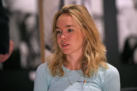 Anna van der Breggen speaks out against putting pressure