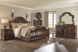 Florentown Traditional Dark Brown Solid Wood Master Bedroom Set Camas Hogar