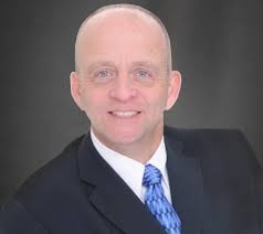 Curt Hartman's Instagram, Twitter & Facebook