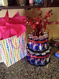 Red Bull Cake Or Present Holder Diy Geschenke Weihnachten Selbstgemachte Geschenke Geschenke Basteln