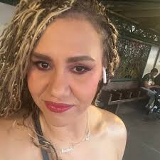 Oh my god the way @sara.holcomb.comedy destroyed all of Erika Kirk's lies 😭