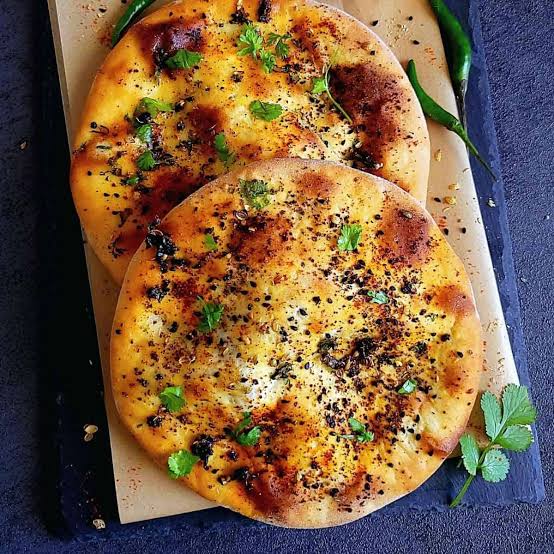 Paneer & Peas Kulcha