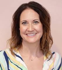 Aimee Madden's Instagram, Twitter & Facebook