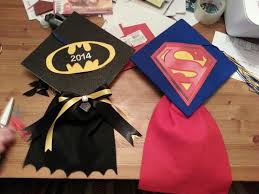 Feiern Mit Stil Und Dem Passenden Outfit Doktorhute Fur Abiball Abifeier Absc Kindergarten Graduation Cap Graduation Cap Decoration Graduation Cap Designs