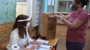 Jun 19, 2021 · los integrantes del tribunal electoral de la provincia aprobó los cómputos y cálculos para la distribución y adjudicación para los cargos a diputados/as provinciales; Elecciones Legislativas En Misiones