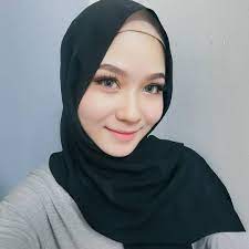 Gambar Mungkin Berisi 1 Orang Dekat Beautiful Hijab Beauty Girl Simple Hijab
