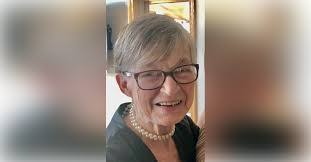 Theresa Ramey's Instagram, Twitter & Facebook