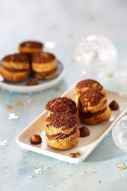 Choux Craquelin Au Chocolat Chou Au Chocolat Recette Eclair Au Chocolat Craquelin