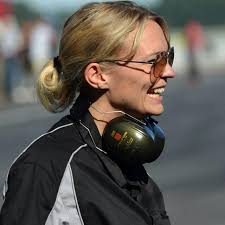 Some women engineers and mechanics in motor sport