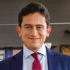 Raul Camargo's Instagram, Twitter & Facebook