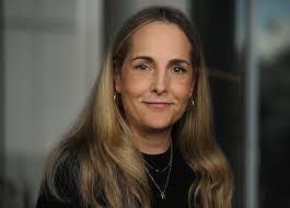 Milton Otero's Instagram, Twitter & Facebook