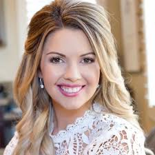 American Dream Team: A Kid's Guide to Patriotism: Petruzzelli, Courtney,  Snyder, Melissa B.: 9781953177964: Amazon.com: Books